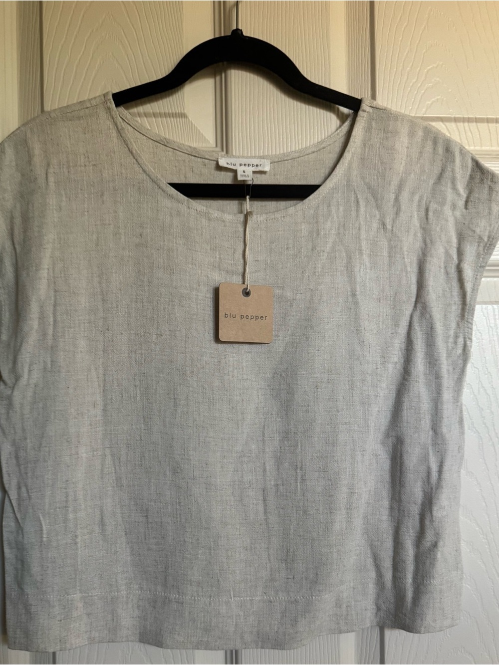 NWT Blu Pepper Beige Linen Crop Too, Various Sizes